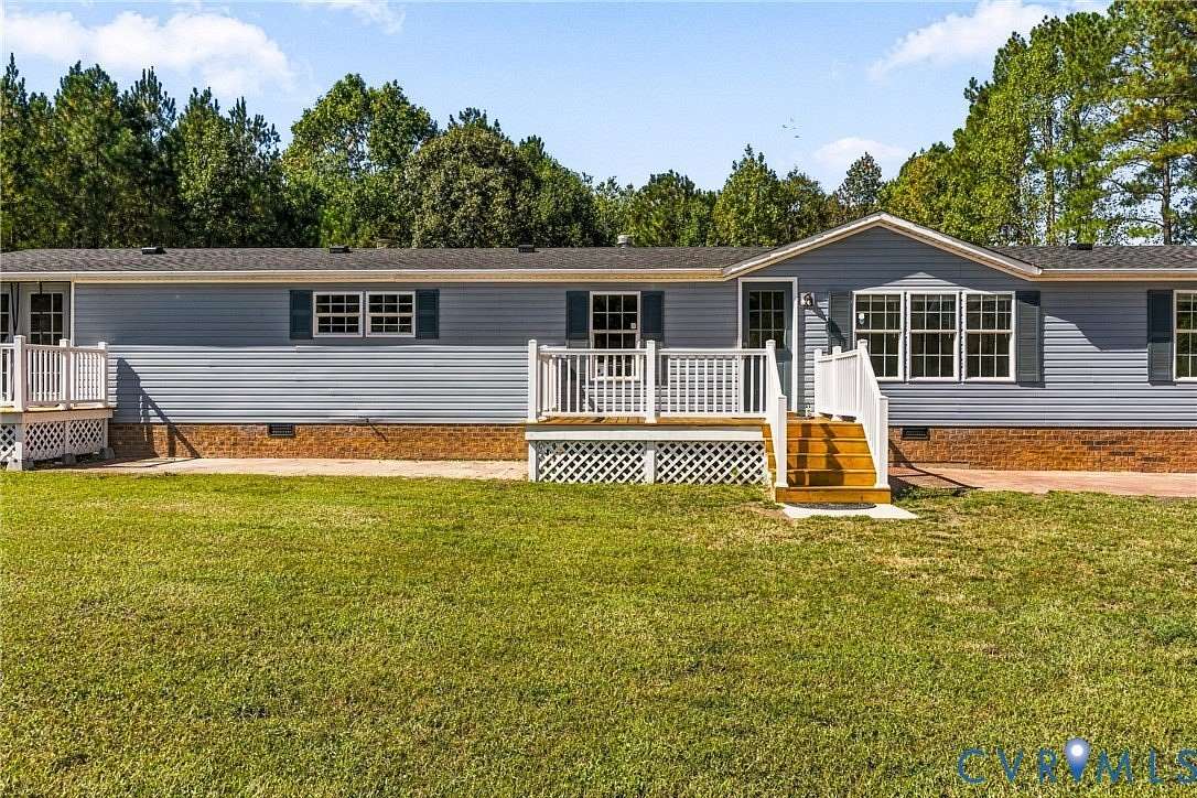 4.72 Acres of Land with Home for Sale in Dinwiddie, Virginia