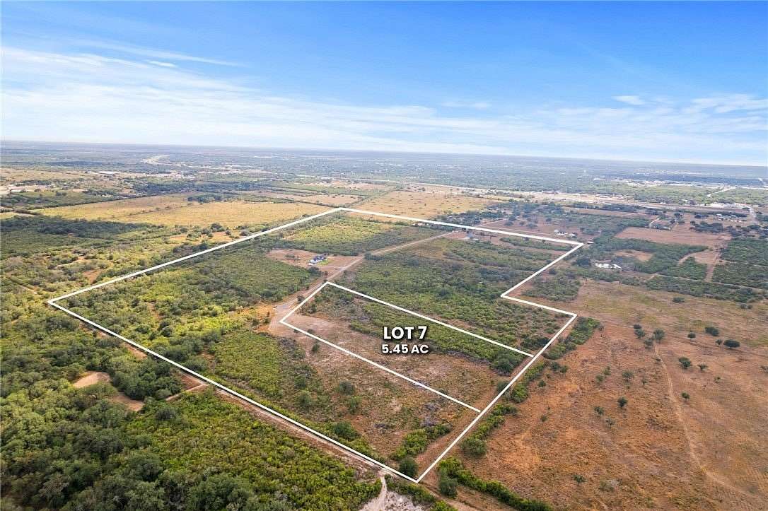 5.45 Acres of Residential Land for Sale in Beeville, Texas