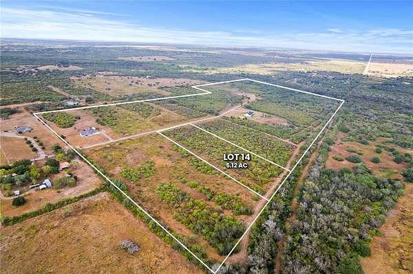 5.12 Acres of Residential Land for Sale in Beeville, Texas