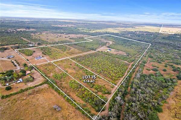 5.14 Acres of Residential Land for Sale in Beeville, Texas