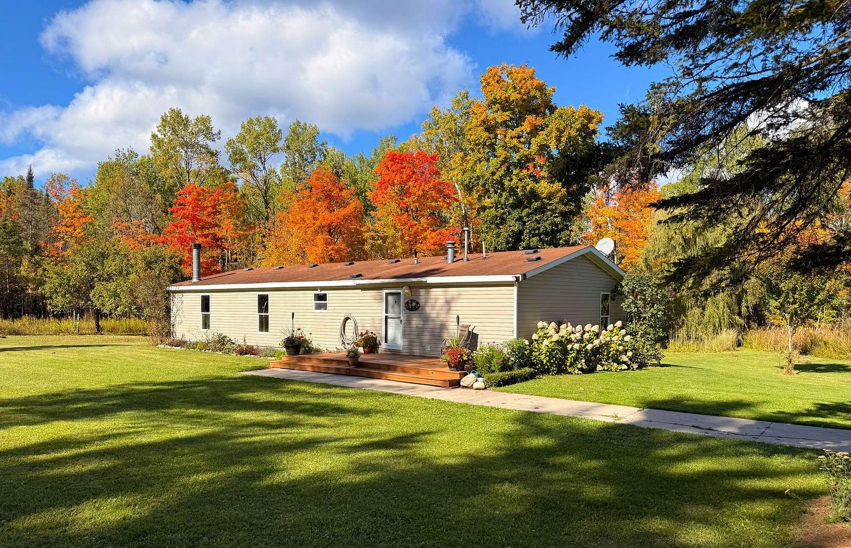 14 Acres of Land with Home for Sale in St. Ignace, Michigan