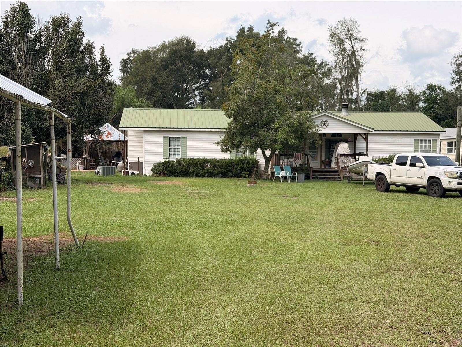 3.3 Acres of Land with Home for Sale in Summerfield, Florida