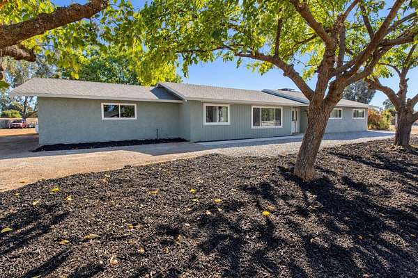 2.53 Acres of Land with Home for Sale in Clovis, California