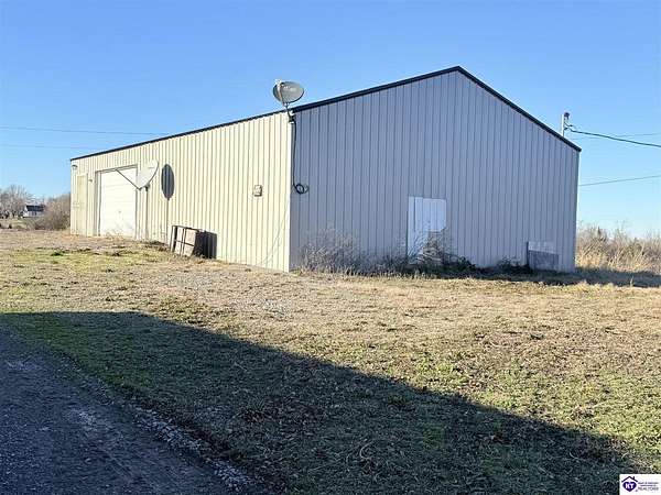 3.16 Acres of Land for Sale in Columbia, Kentucky