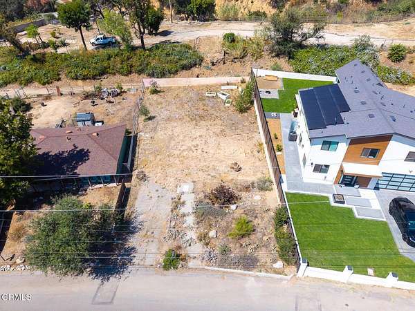 0.17 Acres of Residential Land for Sale in Altadena, California