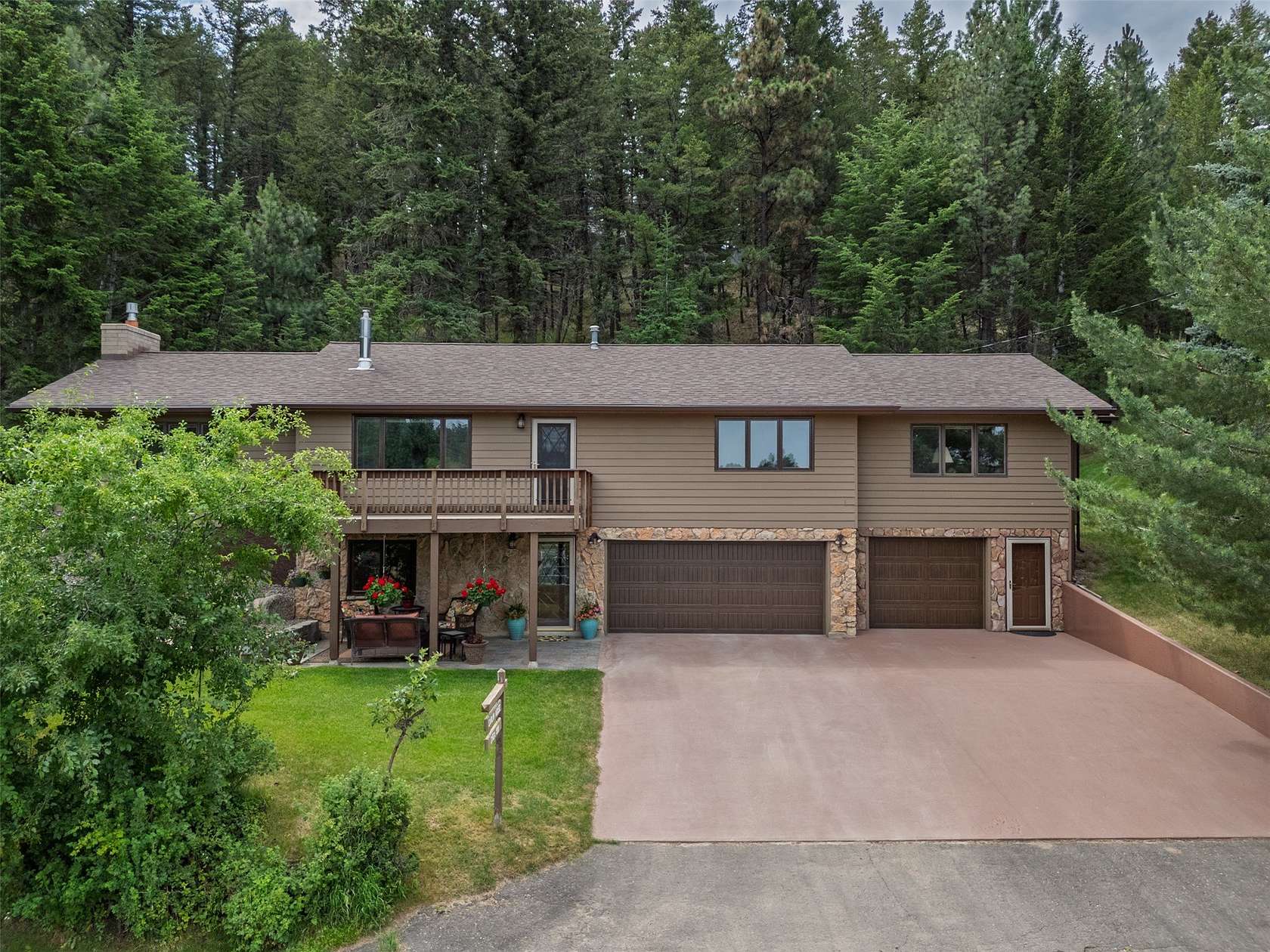 1.66 Acres of Land with Home for Sale in Clancy, Montana