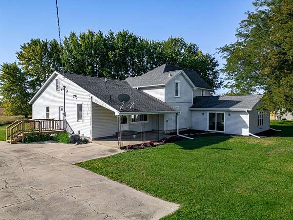 5.78 Acres of Land with Home for Sale in Pecatonica, Illinois