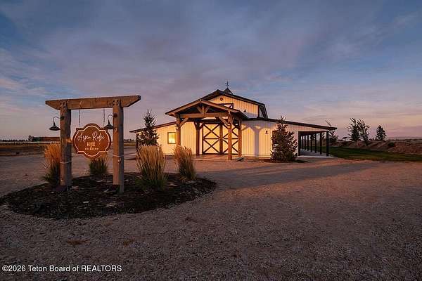 23.5 Acres of Improved Agricultural Land for Sale in Idaho Falls, Idaho
