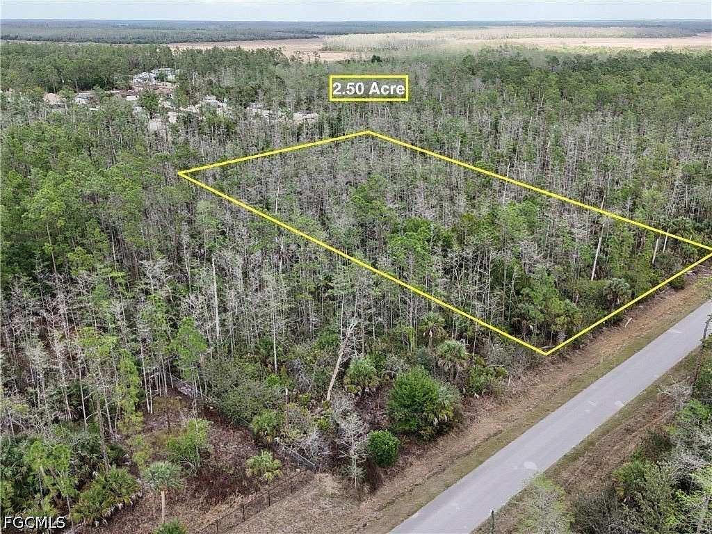 2.5 Acres of Residential Land for Sale in Naples, Florida