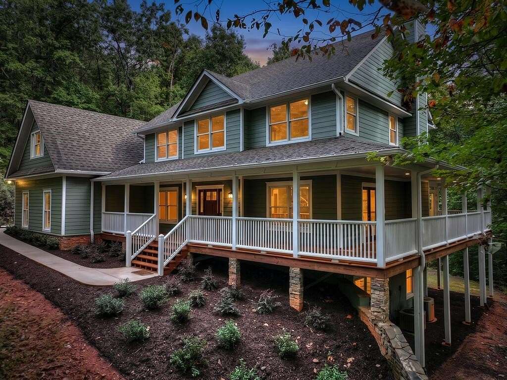 19 Acres of Land with Home for Sale in Ellijay, Georgia