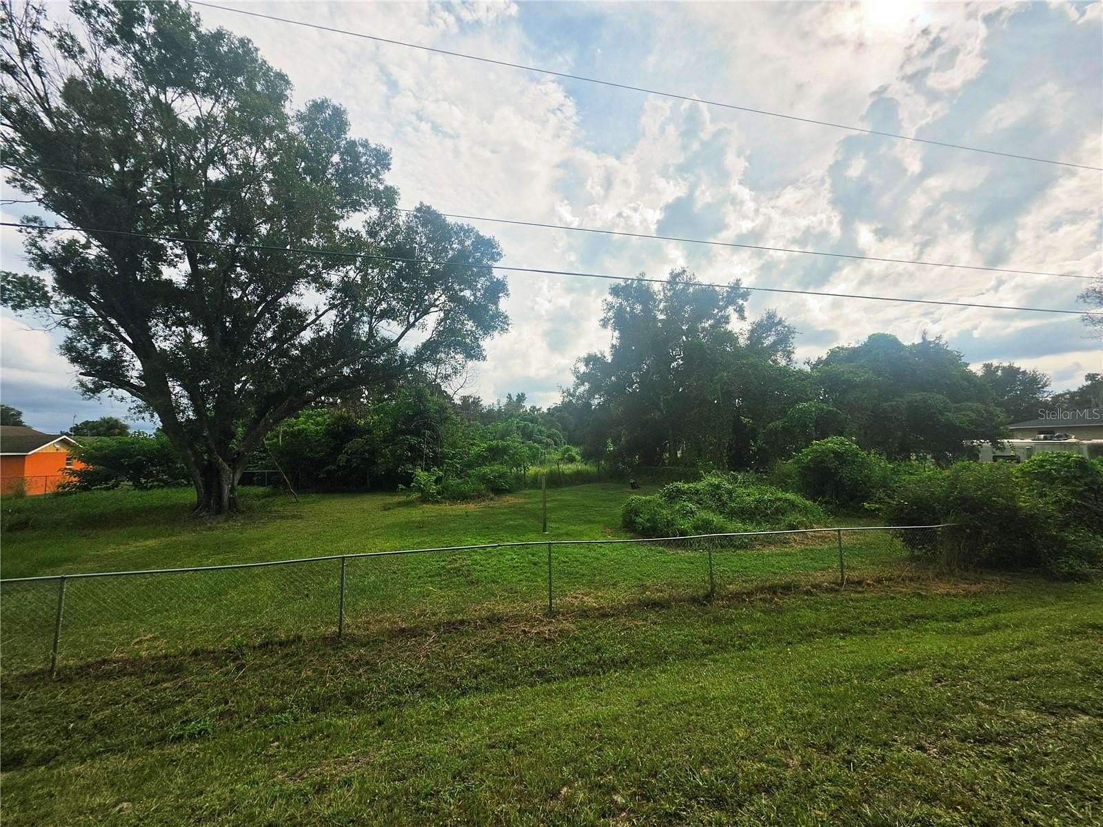 0.25 Acres of Residential Land for Sale in Mulberry, Florida