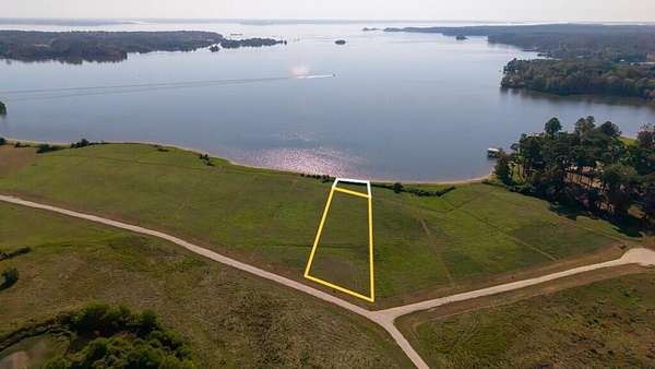1 Acre of Residential Land for Sale in Milam, Texas