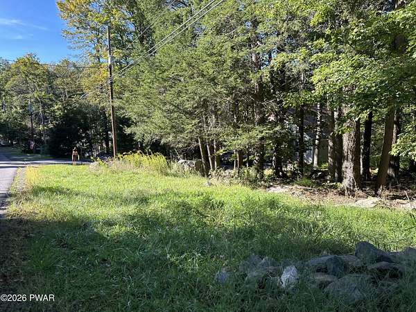 0.45 Acres of Residential Land for Sale in Lake Ariel, Pennsylvania