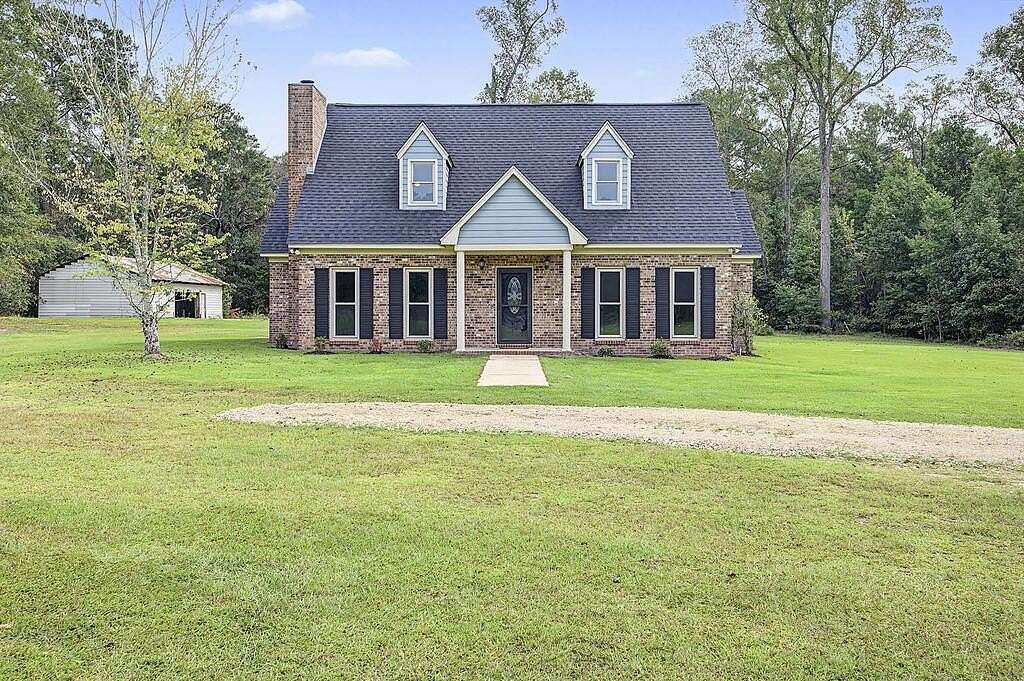 8.28 Acres of Land with Home for Sale in Leesburg, Georgia