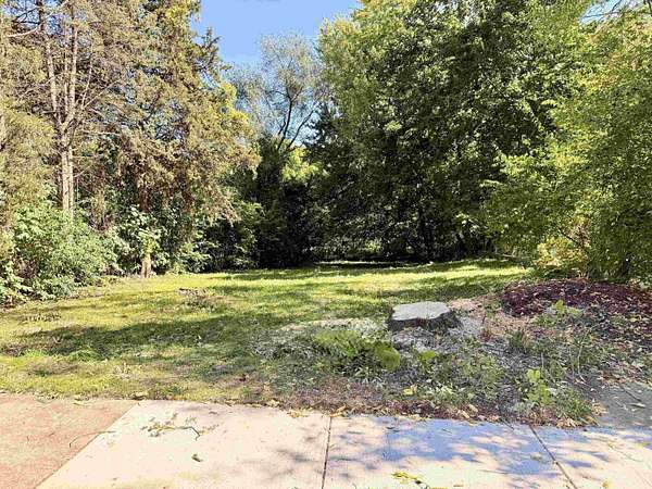 0.13 Acres of Residential Land for Sale in Rockford, Illinois