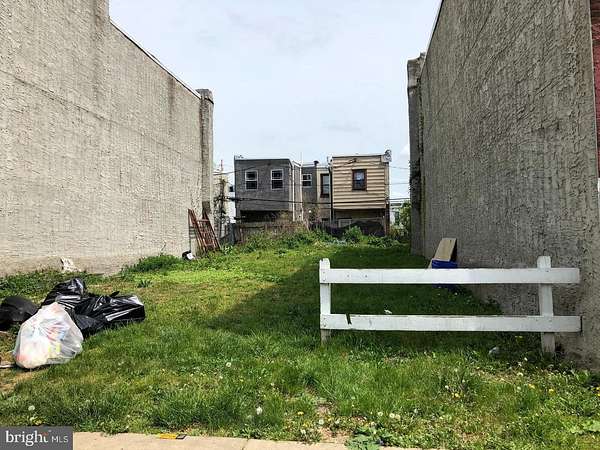 0.02 Acres of Land for Sale in Philadelphia, Pennsylvania