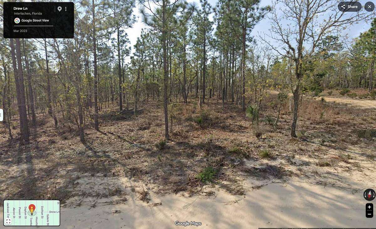 0.26 Acres of Residential Land for Sale in Interlachen, Florida