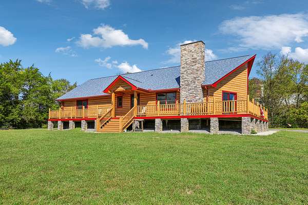 4.56 Acres of Land with Home for Sale in Shelbyville, Tennessee