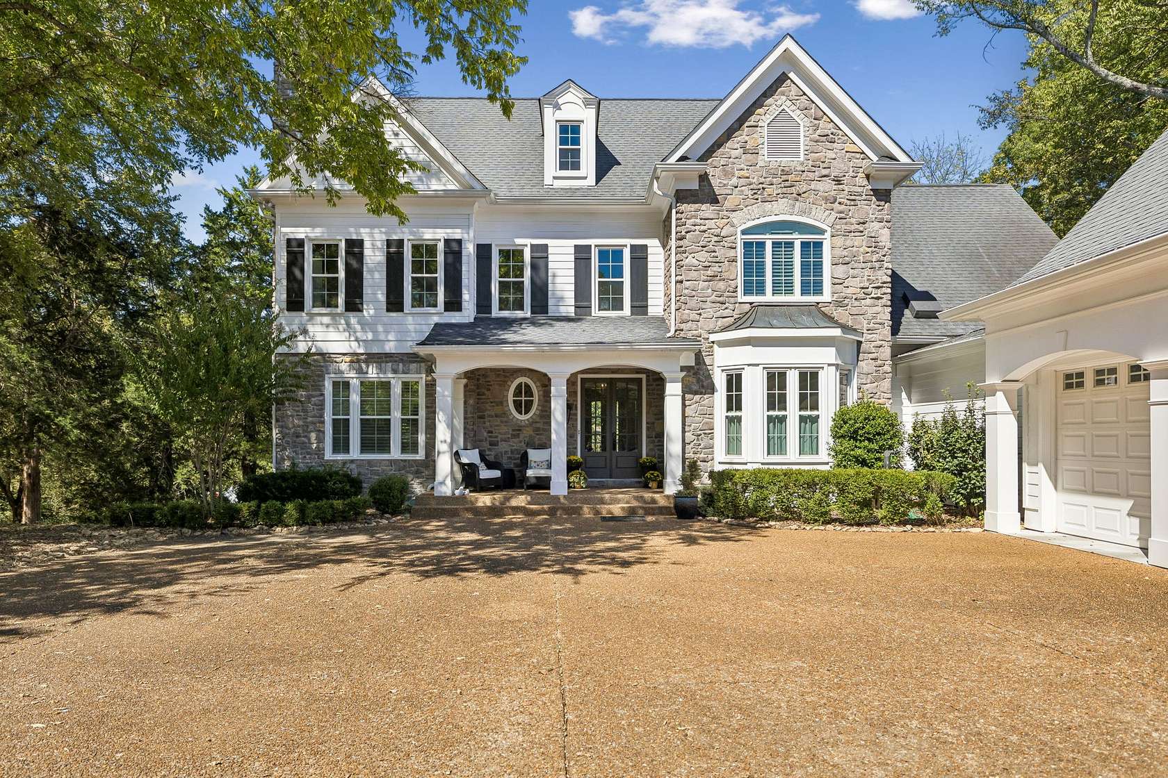 6.28 Acres of Land with Home for Sale in Franklin, Tennessee