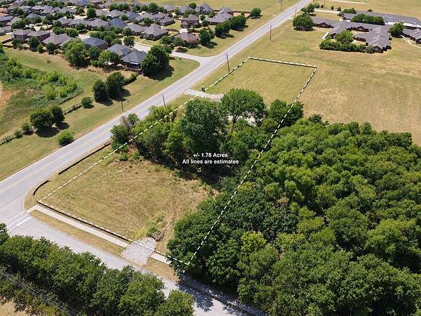 1.79 Acres of Residential Land for Sale in DeSoto, Texas