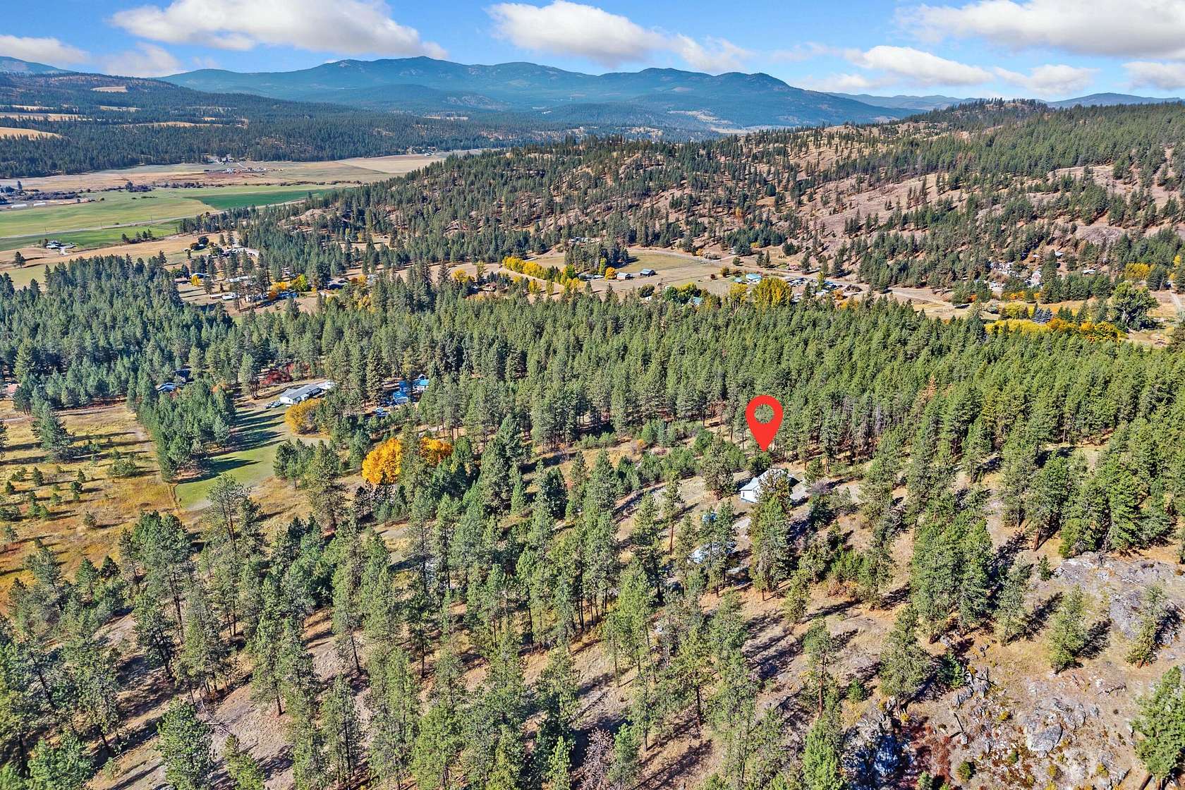 10 Acres of Land with Home for Sale in Colville, Washington