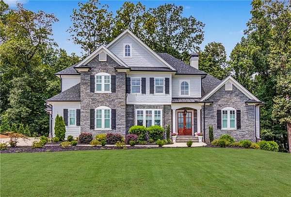 1.67 Acres of Land with Home for Sale in Flowery Branch, Georgia
