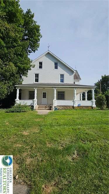 Land with Home for Lease in Upper Mount Bethel Township, Pennsylvania