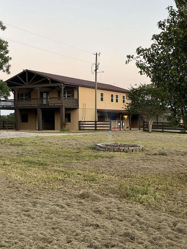 12 Acres of Land with Home for Sale in Banks, Alabama