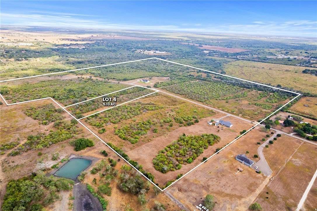 5.13 Acres of Residential Land for Sale in Beeville, Texas