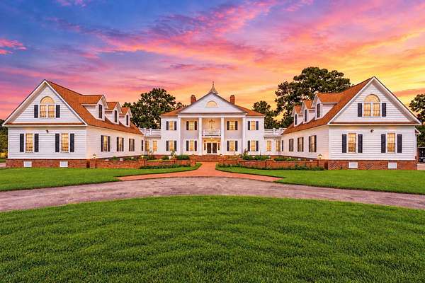 2.34 Acres of Land with Home for Sale in Myrtle Beach, South Carolina
