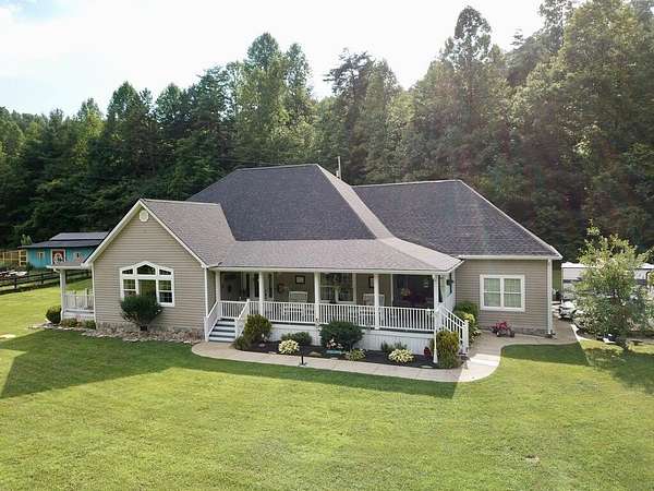 40 Acres of Recreational Land with Home for Sale in Stambaugh, Kentucky