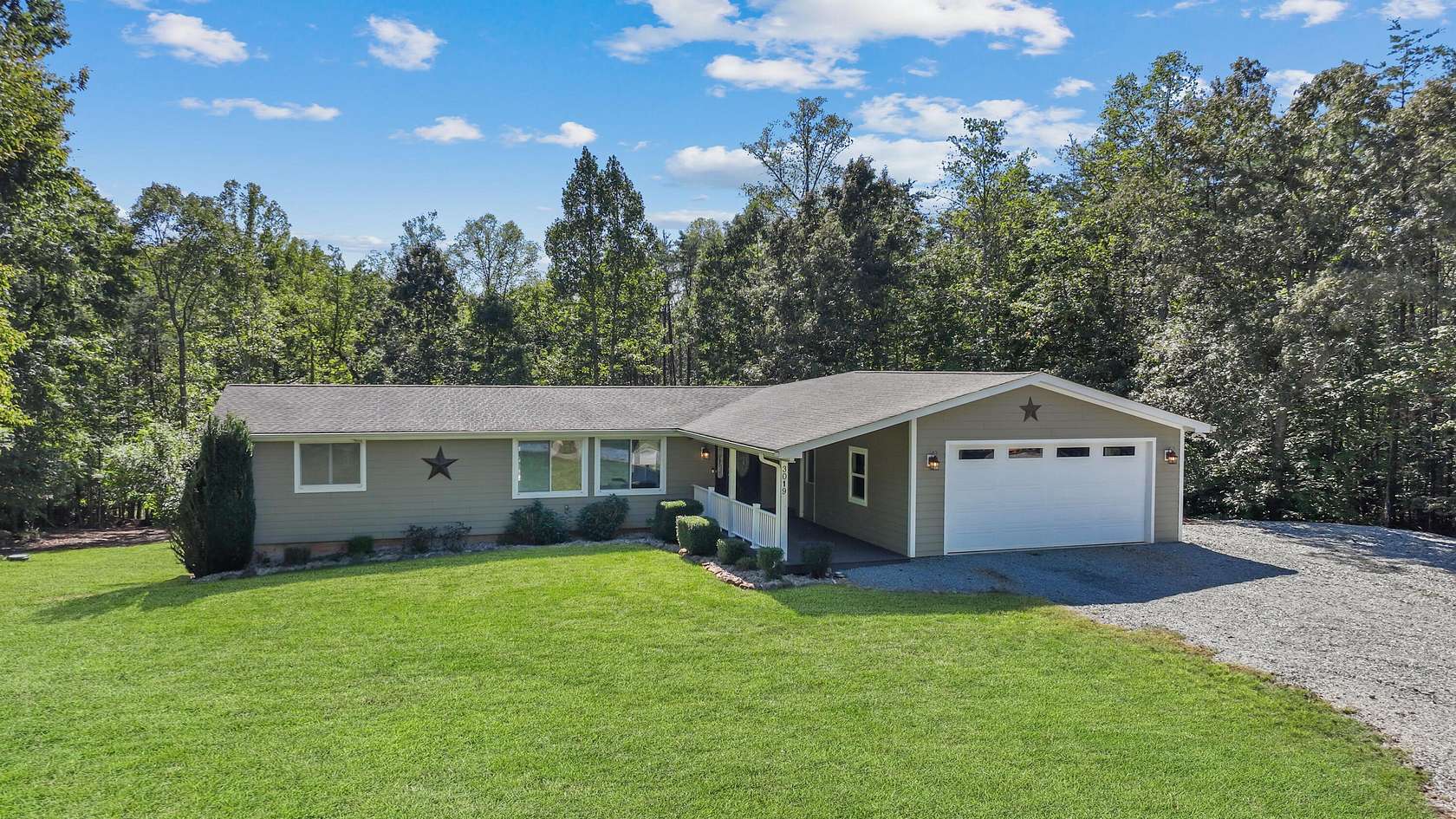 4.42 Acres of Land with Home for Sale in Moneta, Virginia