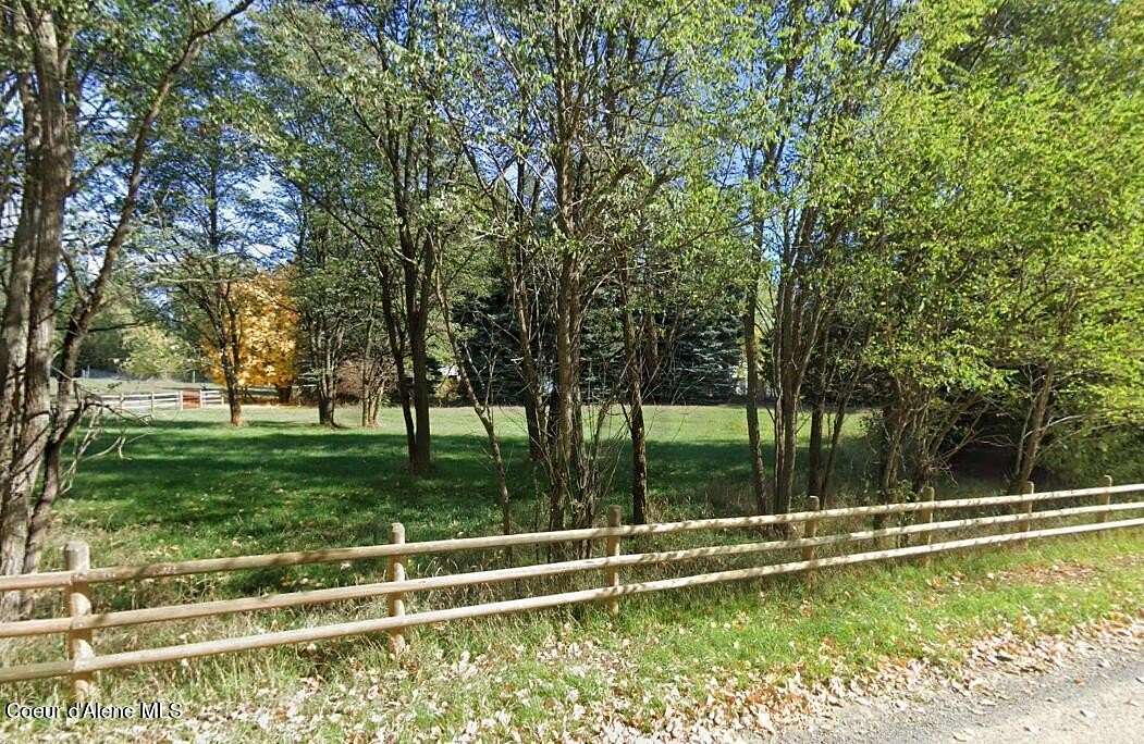 0.42 Acres of Residential Land for Sale in Laclede, Idaho