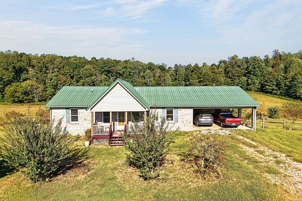 14.6 Acres of Recreational Land with Home for Sale in Sparta, Tennessee