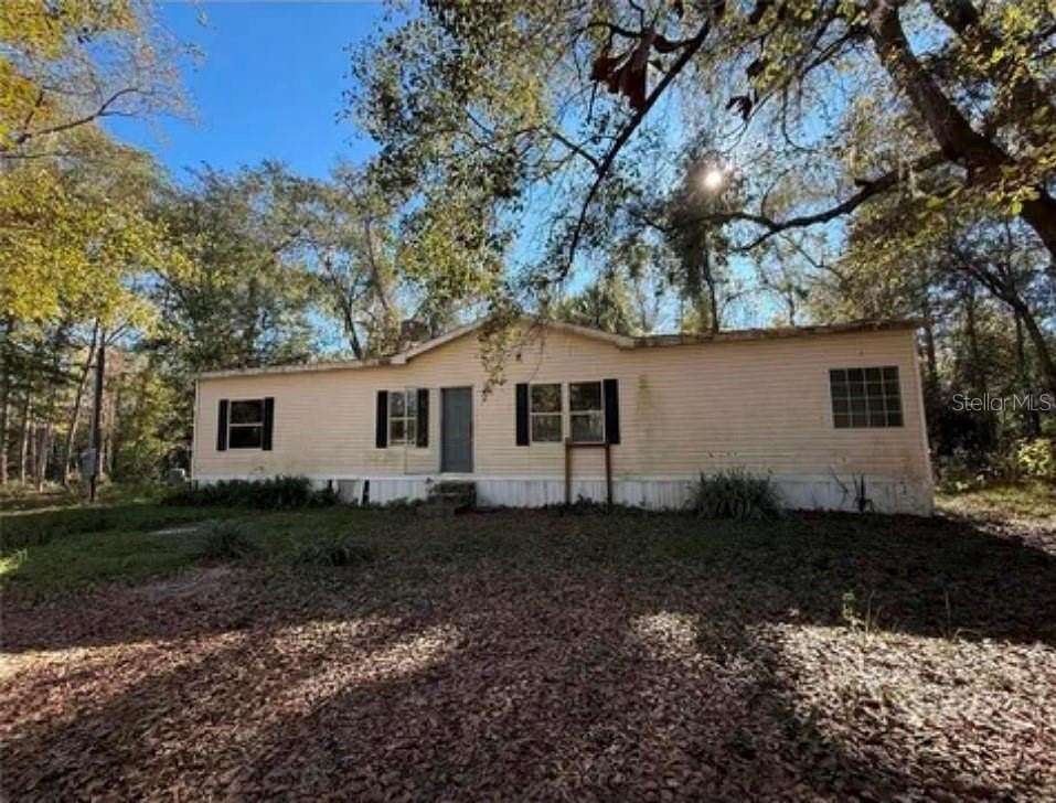2.22 Acres of Land with Home for Sale in Hawthorne, Florida