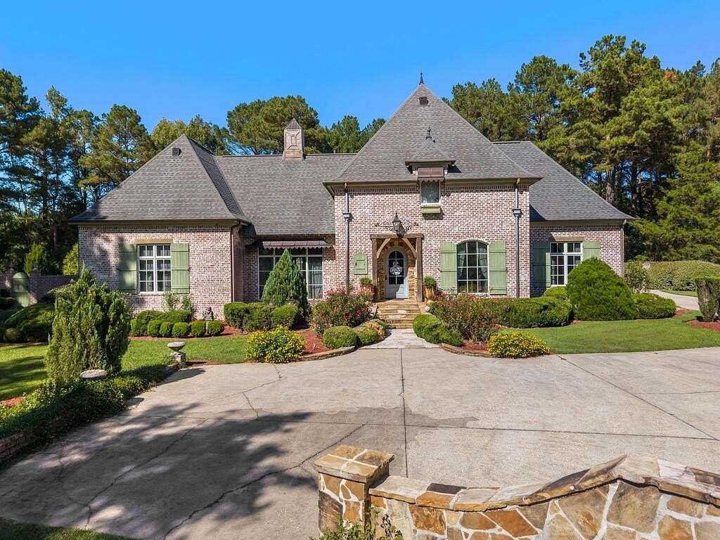 5 Acres of Land with Home for Sale in Laurel, Mississippi