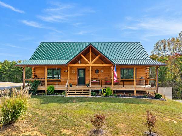9.44 Acres of Land with Home for Sale in Nancy, Kentucky