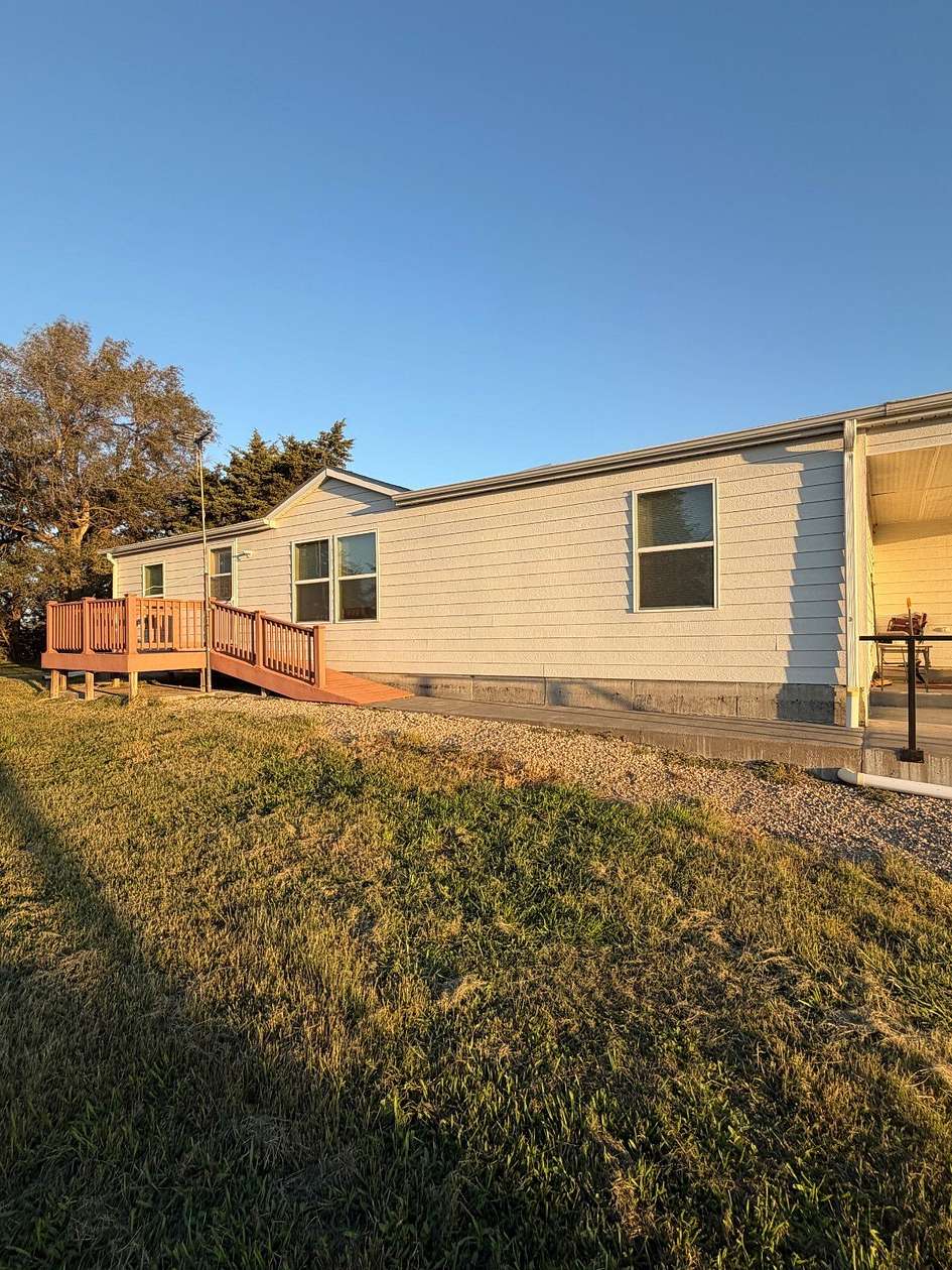 8.53 Acres of Land with Home for Auction in Aurora, Kansas