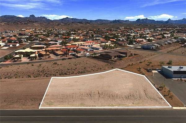 0.76 Acres of Commercial Land for Sale in Bullhead City, Arizona