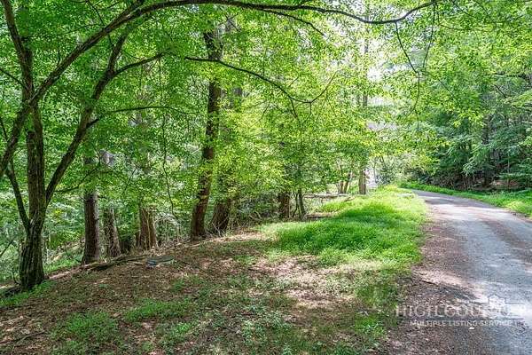 0.41 Acres of Land for Sale in West Jefferson, North Carolina