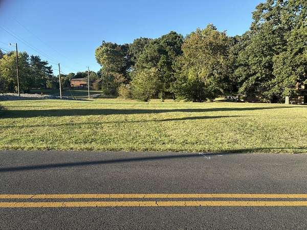 1.29 Acres of Land for Sale in Paducah, Kentucky