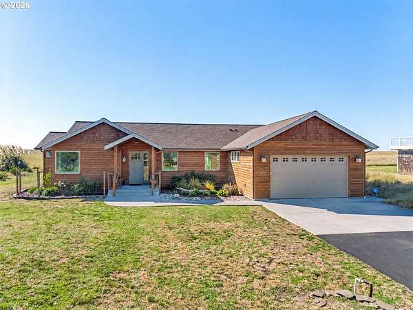 3.4 Acres of Land with Home for Sale in Warrenton, Oregon
