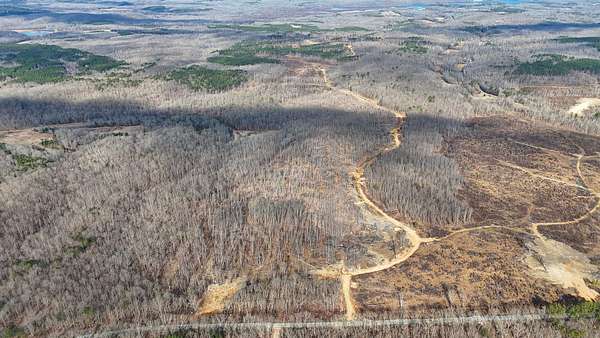 560 Acres of Land for Sale in Holladay, Tennessee