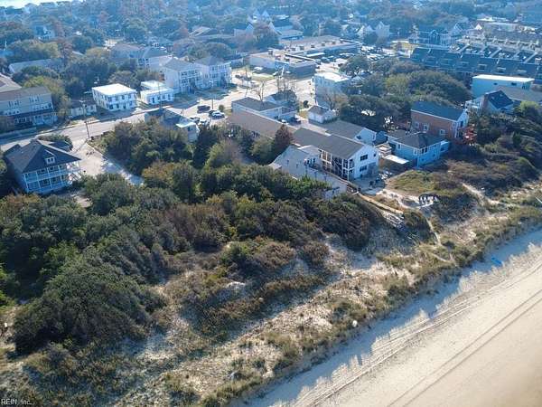 0.9 Acres of Mixed-Use Land for Sale in Norfolk, Virginia