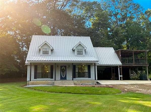 3.28 Acres of Land with Home for Sale in Bogalusa, Louisiana