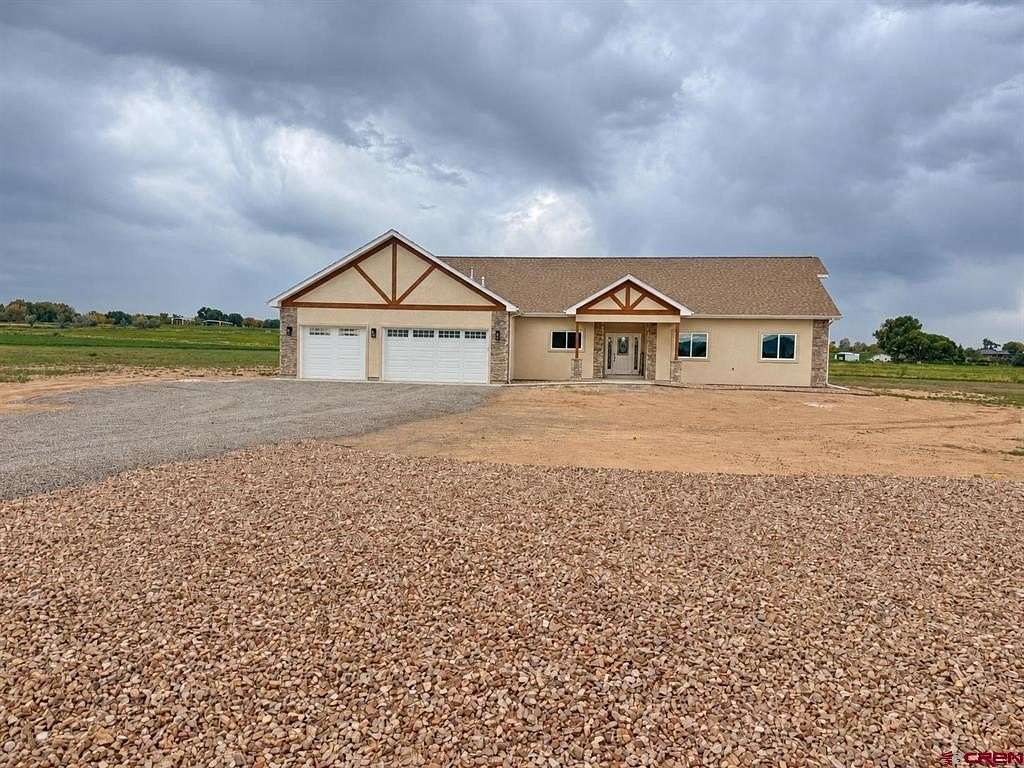 2.5 Acres of Land with Home for Sale in Montrose, Colorado