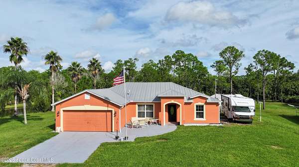 5 Acres of Land with Home for Sale in Fellsmere, Florida