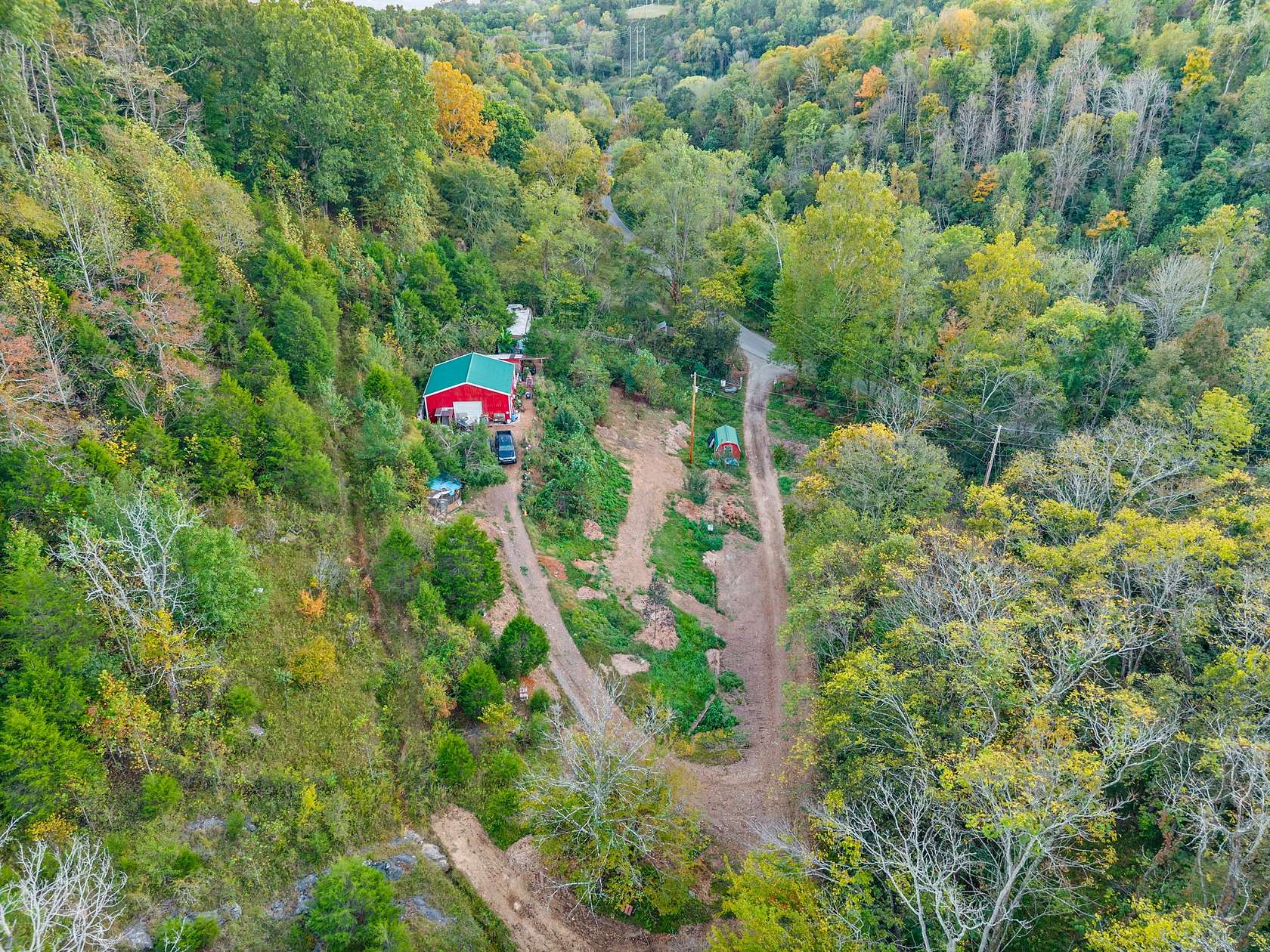 1 Acre of Residential Land for Sale in Bethpage, Tennessee