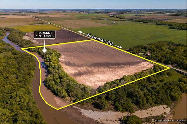 31.9 Acres of Land for Auction in Valley Center, Kansas