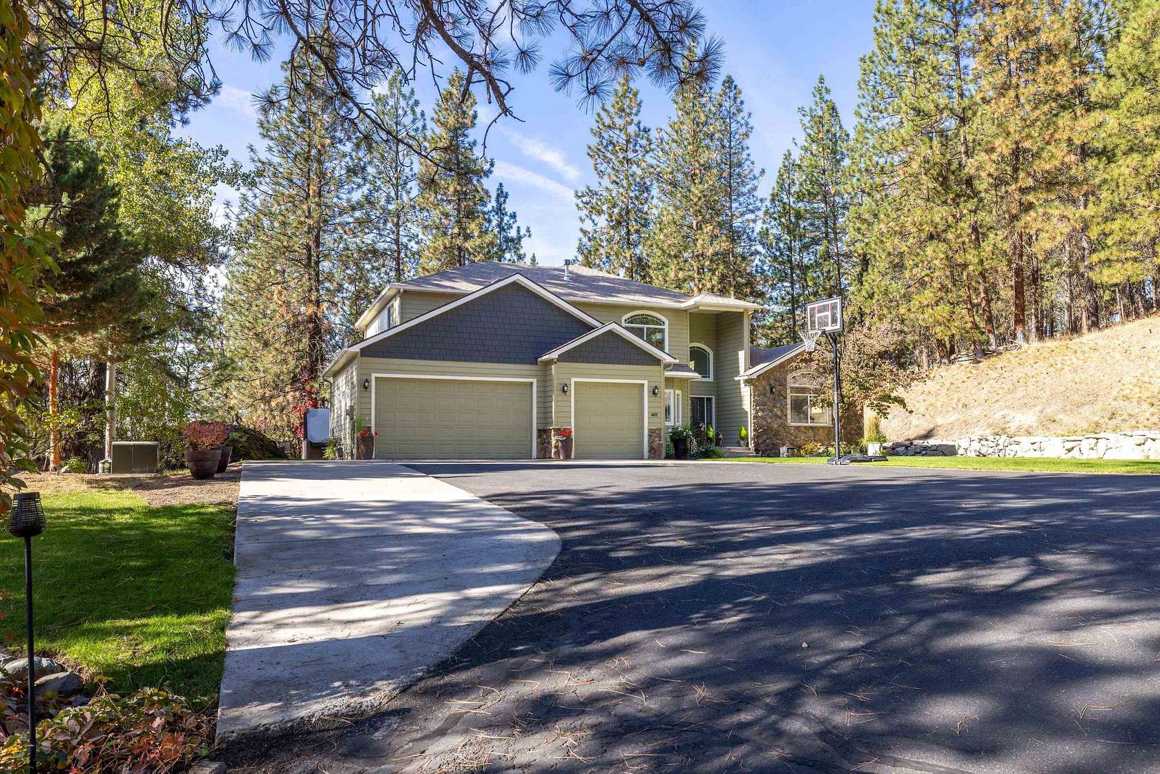 2 Acres of Land with Home for Sale in Spokane, Washington